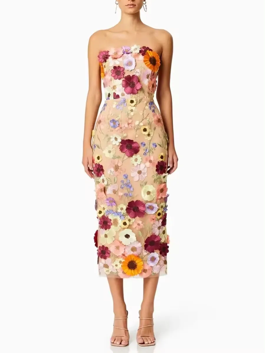 Trend4us 3D Floral Appliqué Strapless Midi Dress